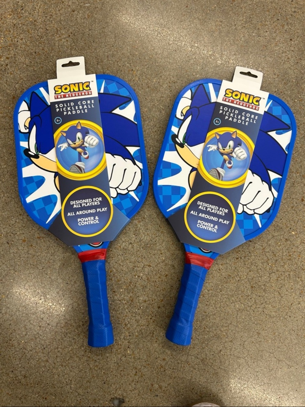 NWT Licensed Sonic the Hedgehog Pickleball Paddles set